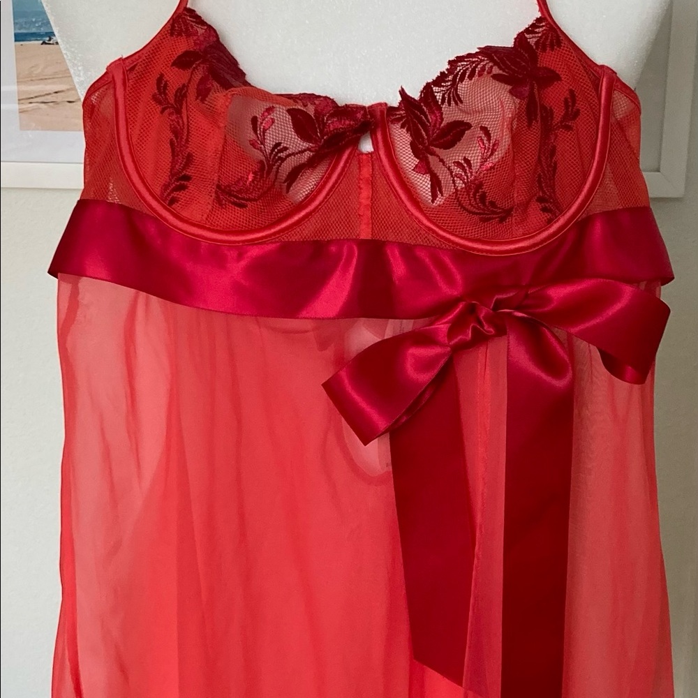 Victorias Secret Women’s Lingerie (34B)